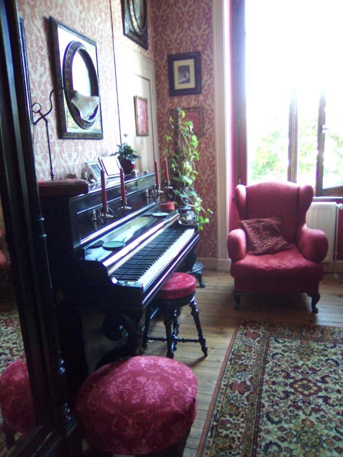 La Ganse Blanche Bed & Breakfast Usson-en-Forez Eksteriør bilde