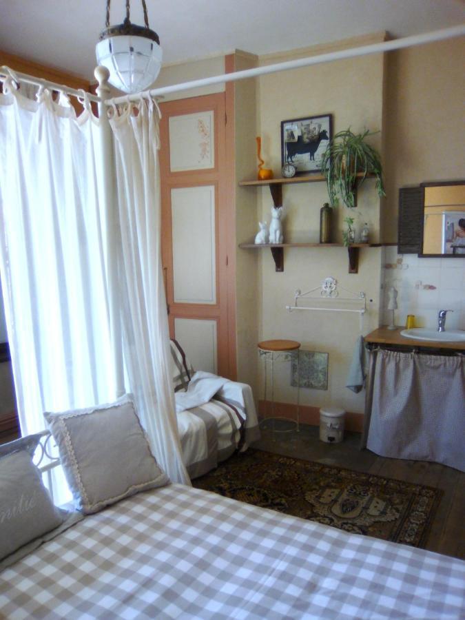 La Ganse Blanche Bed & Breakfast Usson-en-Forez Eksteriør bilde