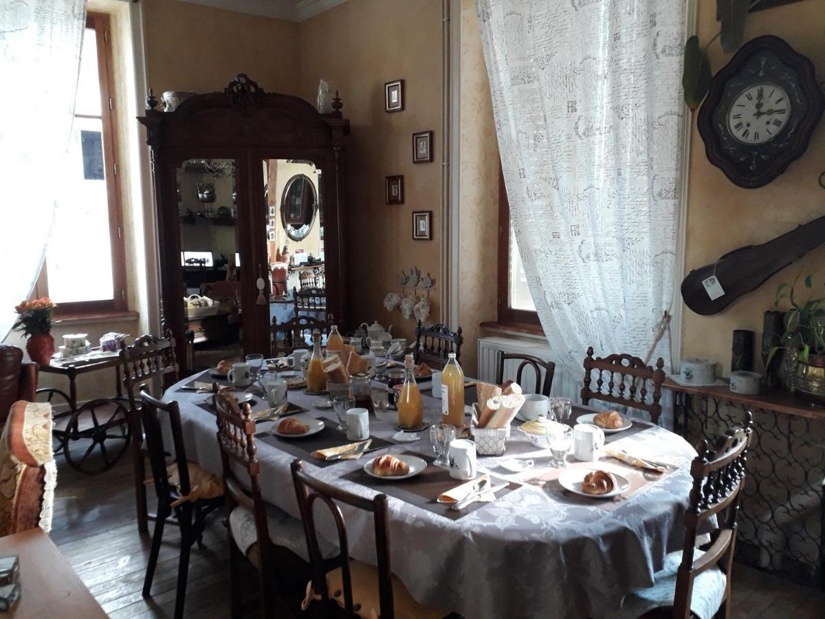 La Ganse Blanche Bed & Breakfast Usson-en-Forez Eksteriør bilde